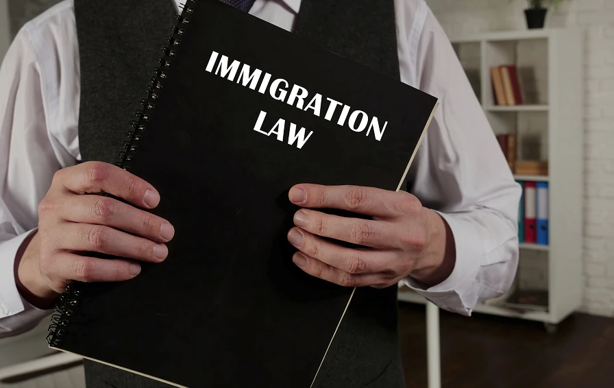 Know Your Rights In An ICE Encounters In Dallas, TX