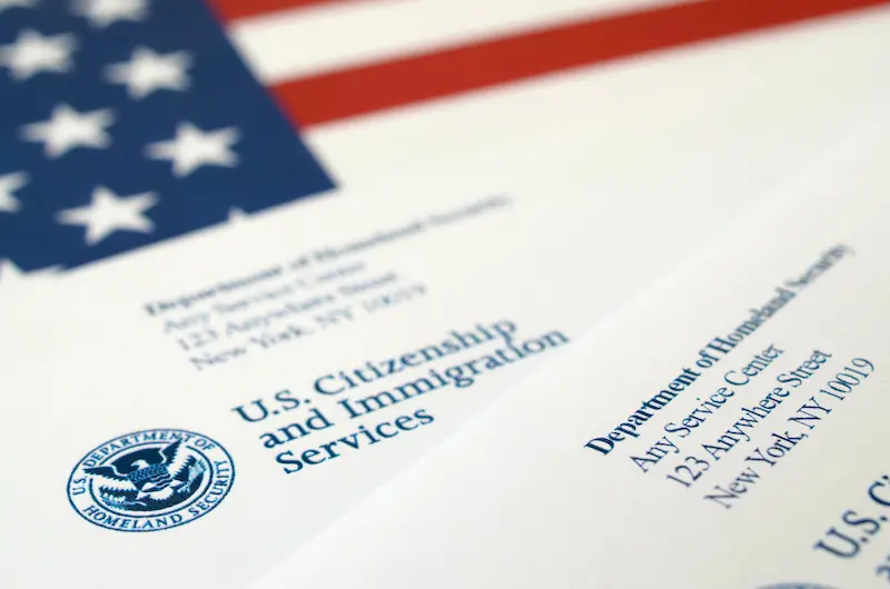 USCIS exige nuevos I-539 e I-765 desde el 15 de septiembre de 2026